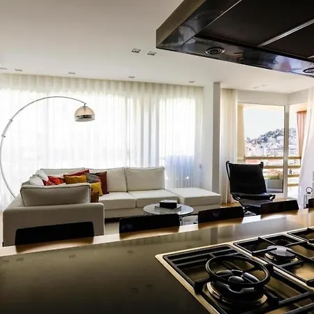 Superb Modern And Unique Liberdade Daire