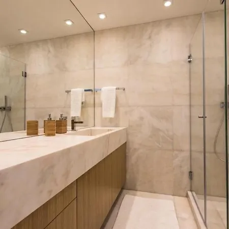 Superb Modern And Unique Liberdade * Lisbona